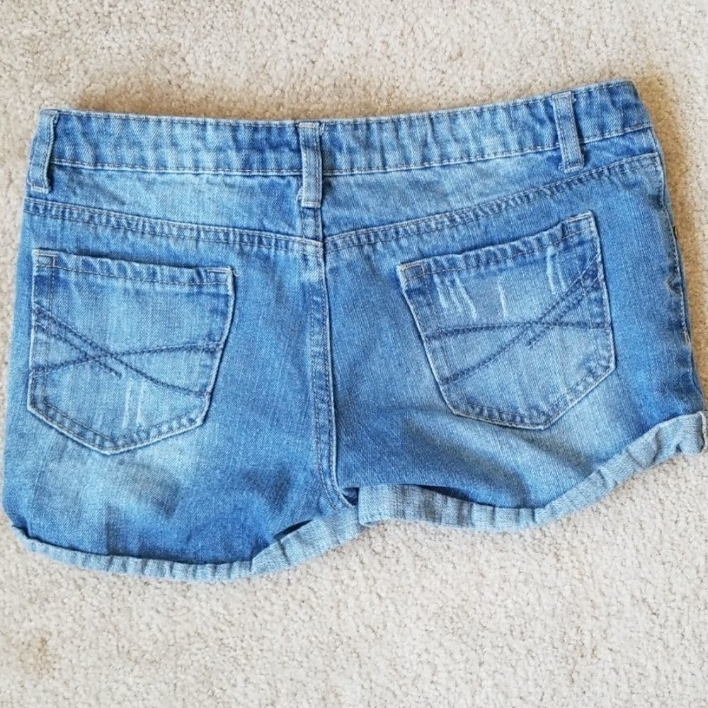 Hype Jean Shorts - Picture 4 of 7